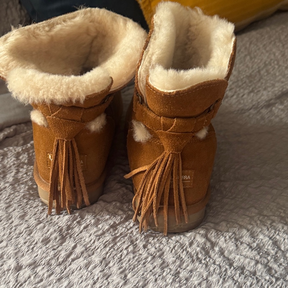 Koolaburra Brown Suede Fringe Boots